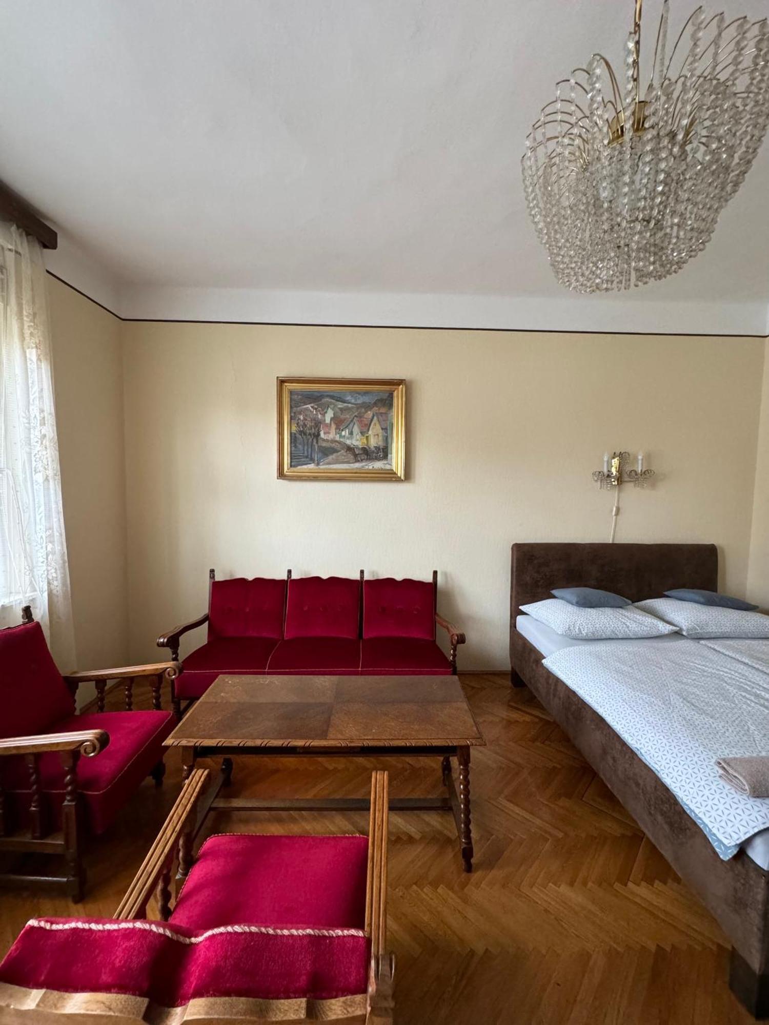 Apartment Fejedelem Vendeghaz